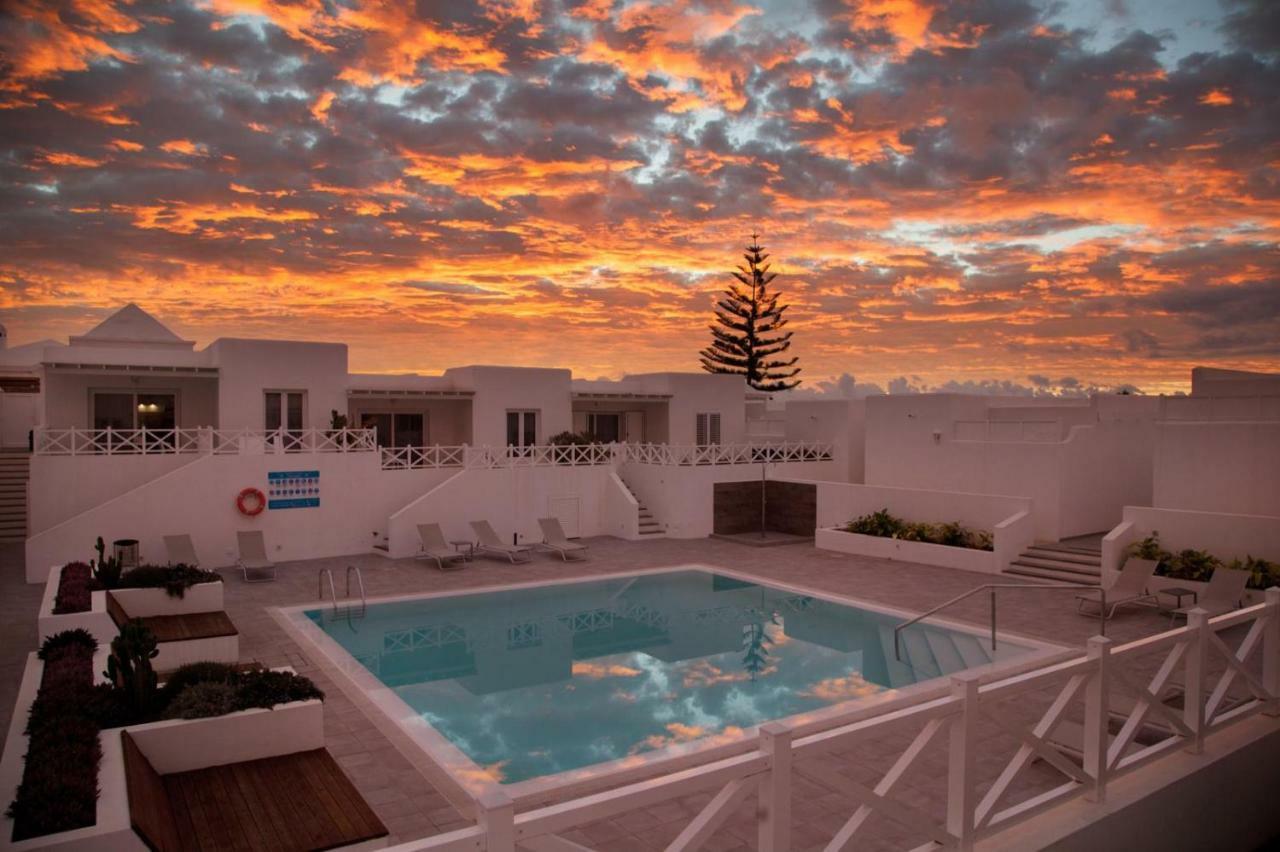Flower Beach Deluxe Плайя-Онда Экстерьер фото